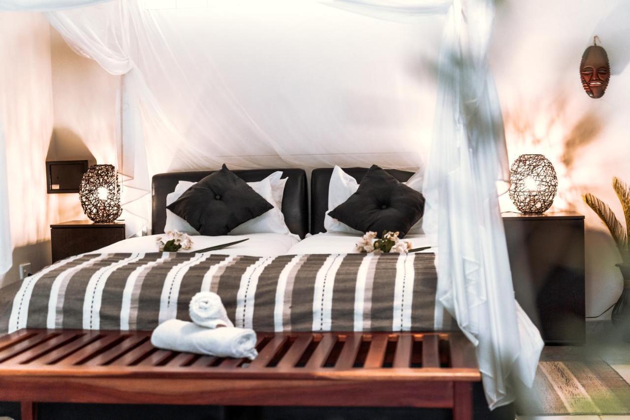 Gabus Safari Lodge Otavi ภายนอก รูปภาพ