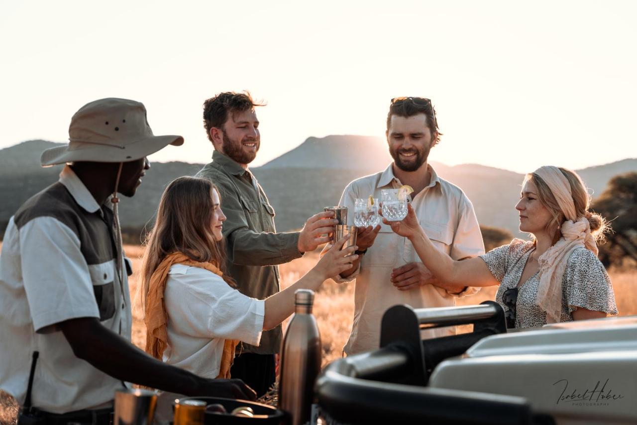 Gabus Safari Lodge Otavi ภายนอก รูปภาพ