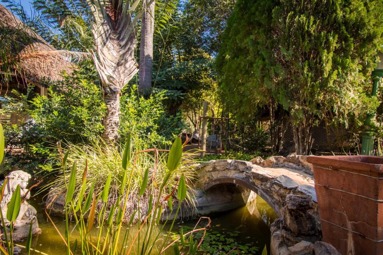 Gabus Safari Lodge Otavi ภายนอก รูปภาพ