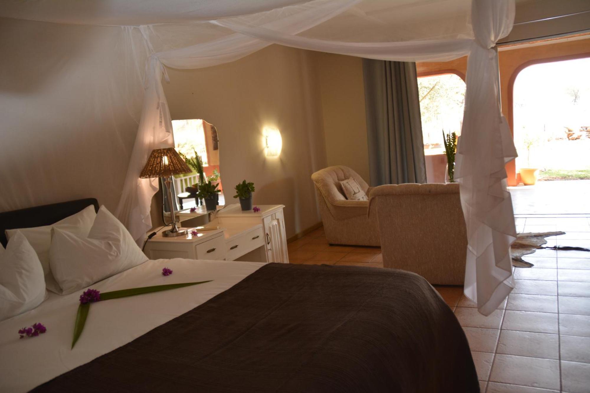 Gabus Safari Lodge Otavi ภายนอก รูปภาพ