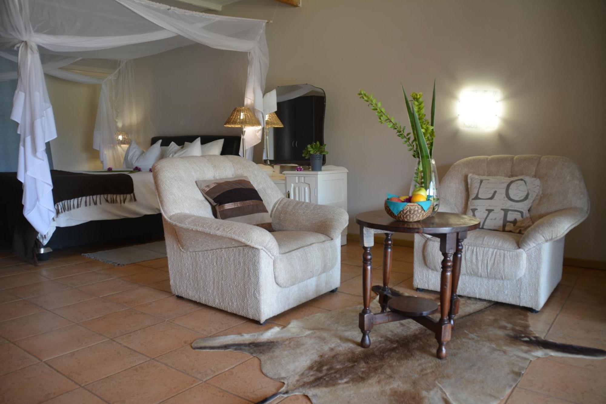 Gabus Safari Lodge Otavi ภายนอก รูปภาพ